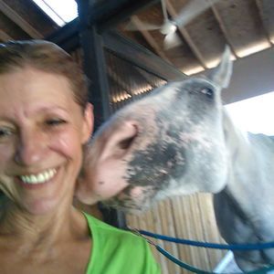 Meet your Posher, Lori